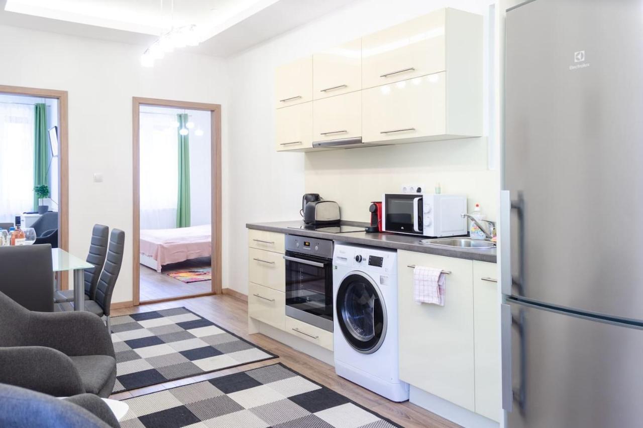 3 En Suit Bedroom Flat In The Main Centre For 6Ppl, 3Bdr,3Bthr,Ac Budapest Extérieur photo